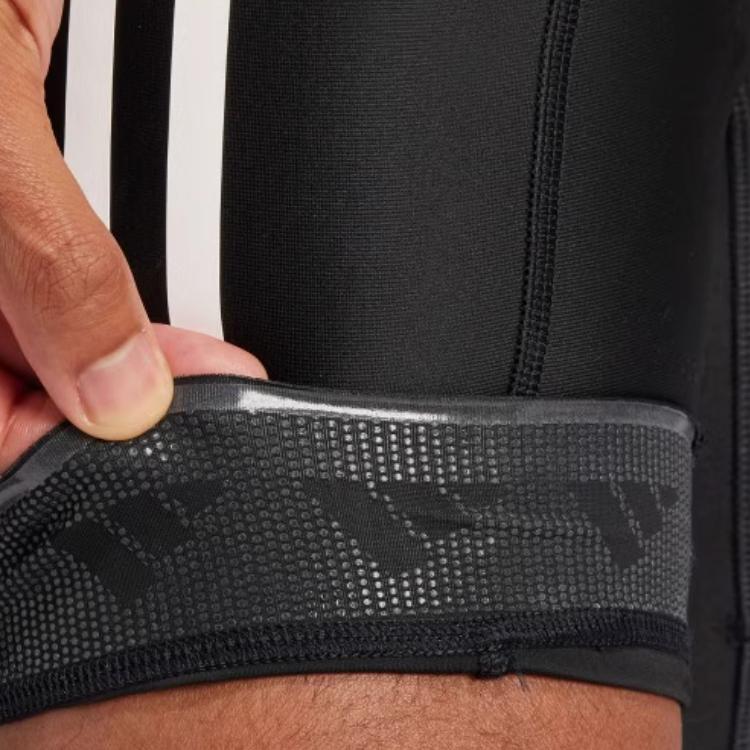 Adidas Essentials 3 Stripes Padded Shorts JD9150