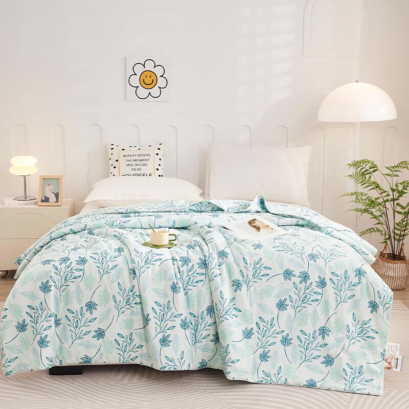 

Tangna Home Textiles Leaf Rhyme Summer Quilt