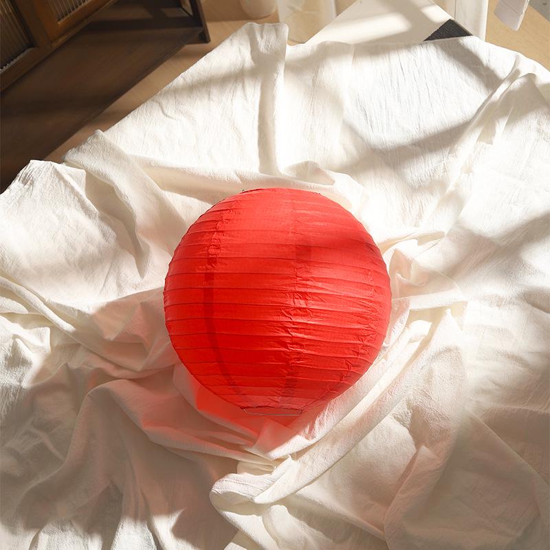 Red Xi Lantern Wedding Decoration Set with Bride Photo Props and Chandelier