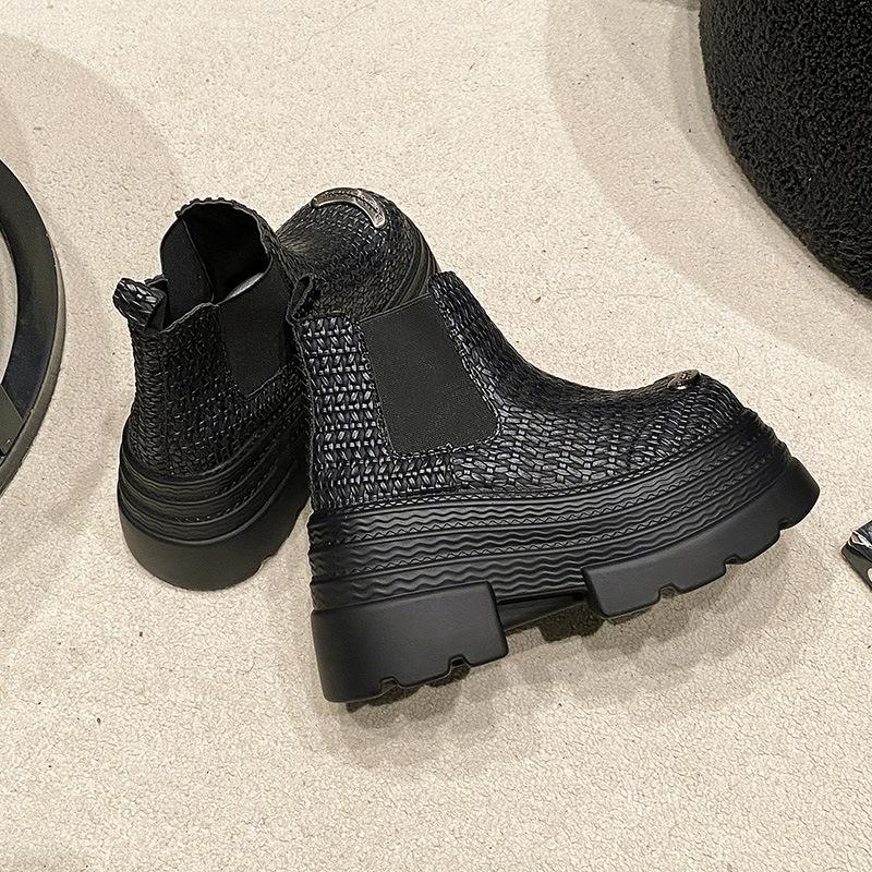 2025 autumn new women's shoes women's boots foreign trade niche light luxury leather shoes high tube simple fashion leather boots