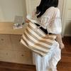 Fashion trend casual simple texture personalized large capacity bag 2025 summer new foreign style women shoulder bag
