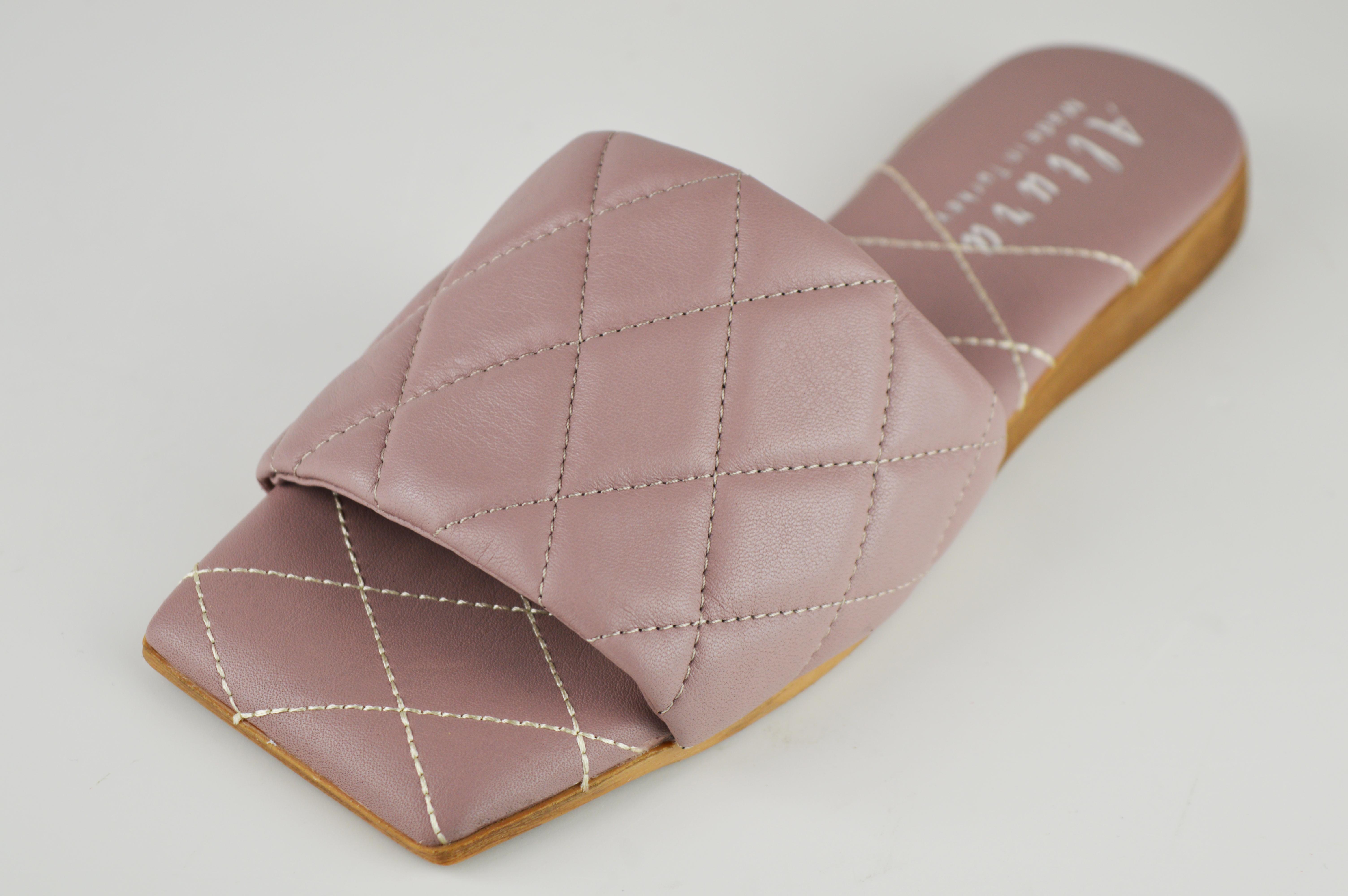 

Лілові шльопанці жіночі Altura 5286 36 натуральна шкіра 37 бузковий