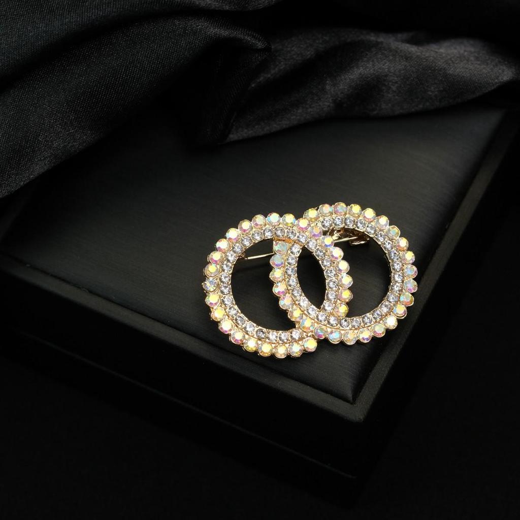 Gold & Diamond Vintage Butterfly Brooch - Versatile Women's Pin Jewelry