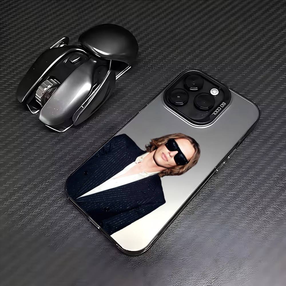 

Cool Actor J-Jamie C-Campbell Phone Case For iPhone17,16,15,14,13,12,11 Plus,Pro Max Colored Silver Plated Inside Cover iPhone16