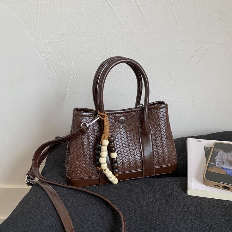 Retro niche woven pattern bag women's new high-end versatile messenger bag small bag