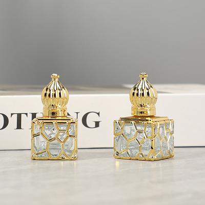 10 ml-es Kiváló Minőségű Parfümös Üveg Kocka Arany Üveg Üveg Üres Kozmetikai Tárolók Utazó Hordozható Porlasztó Ultra Finom Porlasztó
