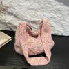 Gradual change of color retro cute knitted handbag women's shoulder bag woven clip wool autumn and winter new