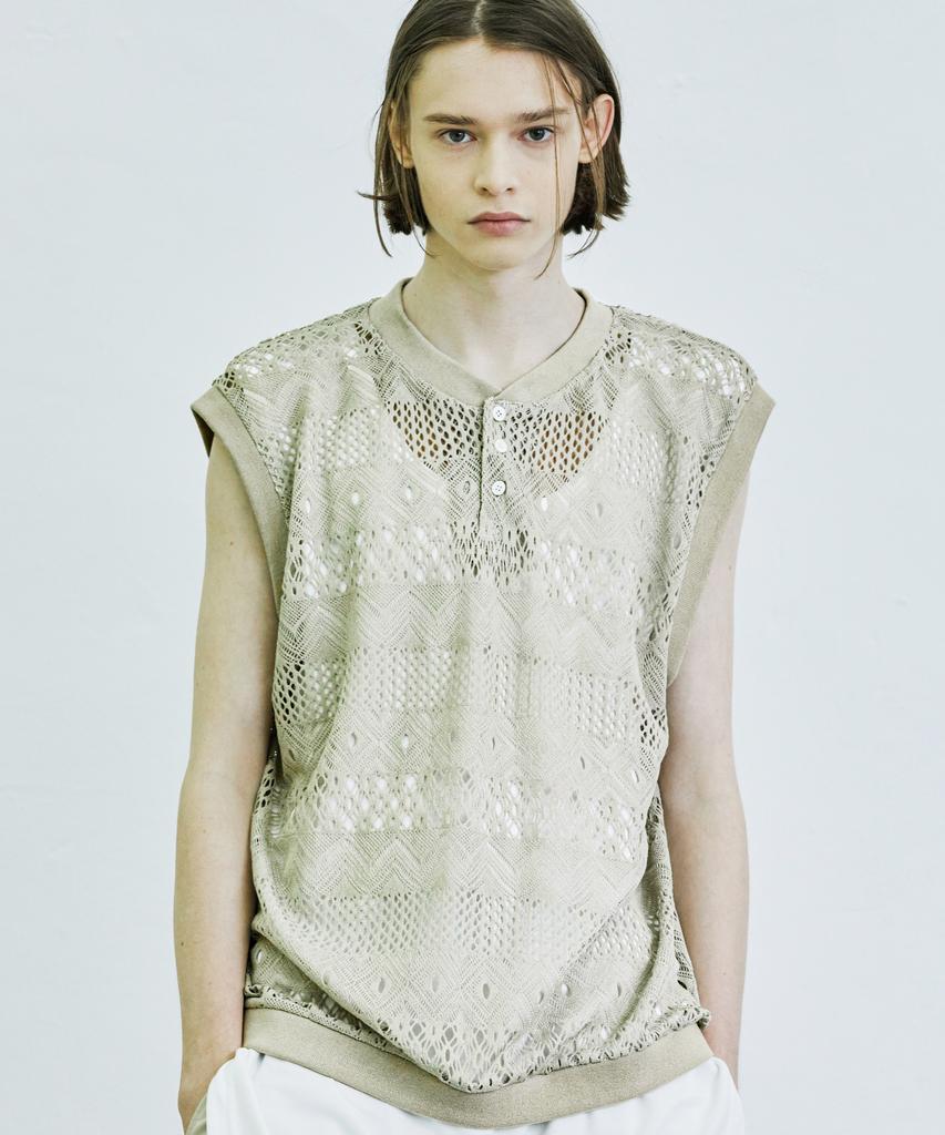 Ssy Crochet Lip Vest Beige