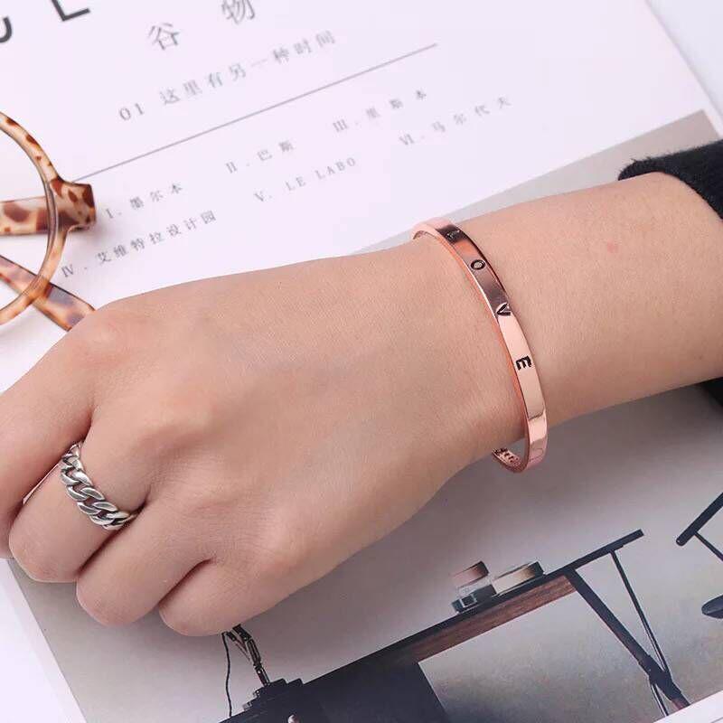 Minimalist C-Shaped Love Bracelet: Versatile English Letter Design for Women