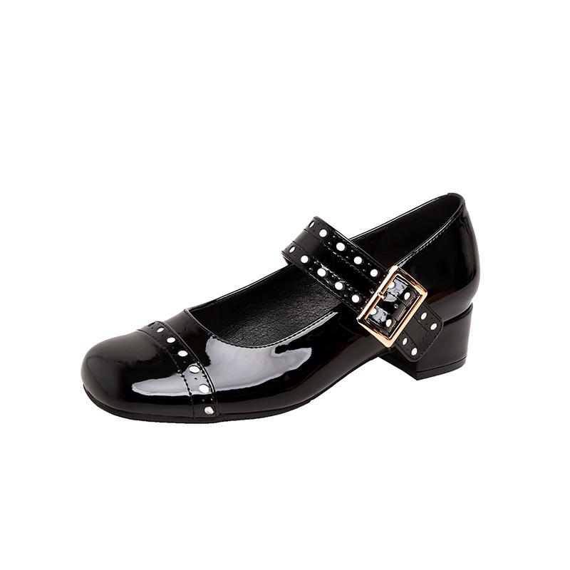 Fashion Cowhide 2025 Women Pumps Round Toes Women Shoes Buckle Strap Patent Leather Classic Mary Janes Pumps Chaussure Femme