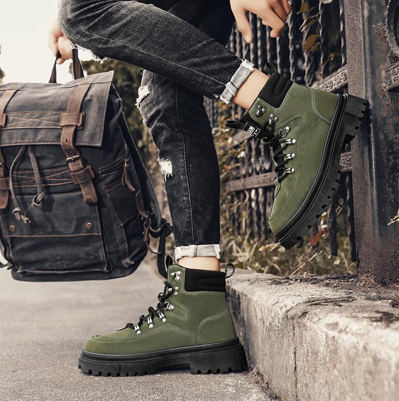 Nowe Męskie Klasyczne Jesienno-Zimowe Modne Wysokie Buty na Grubej Podeszwie do Skateboardingu Wygodne Miękkie Podeszwy Koszykarskie Sneakersy