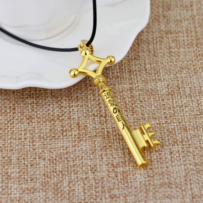 Vintage Key Crown Necklace Shingeki No Kyojin Pendant Neckchain Retro Anime Cosplay Jewelry Versatile Choker for Men