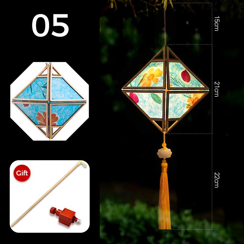 Mid-autumn Portable Lantern With Tassel Waterproof Chinese Antique Wood Carving Palace Light Lamp New Year Spring Festival Decor