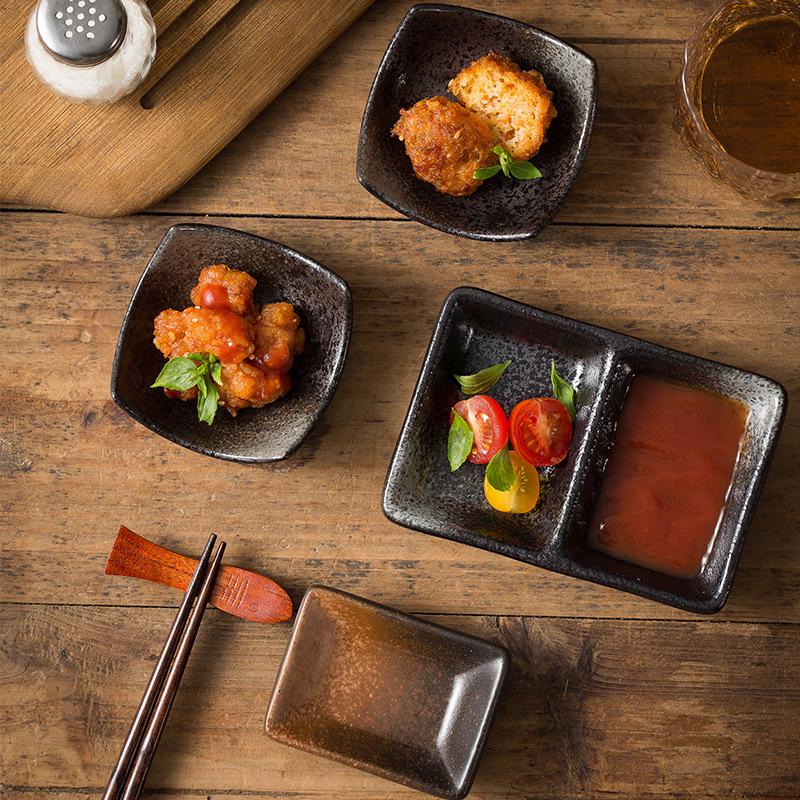 Japanese Ceramic Seasoning Plate, Household Dipping Sauce Plate, Soy Sauce Dish, Barbecue Hot Pot, Compartmentalized Snack Plate, Commercial Dinner