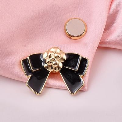 Neue Emaille Bowknot Magnet Brosche Sichere Hijab Pins Mode Schal Hemd Kragen Luxuriöse Geschenke Für Frauen Kleidung Zubehör