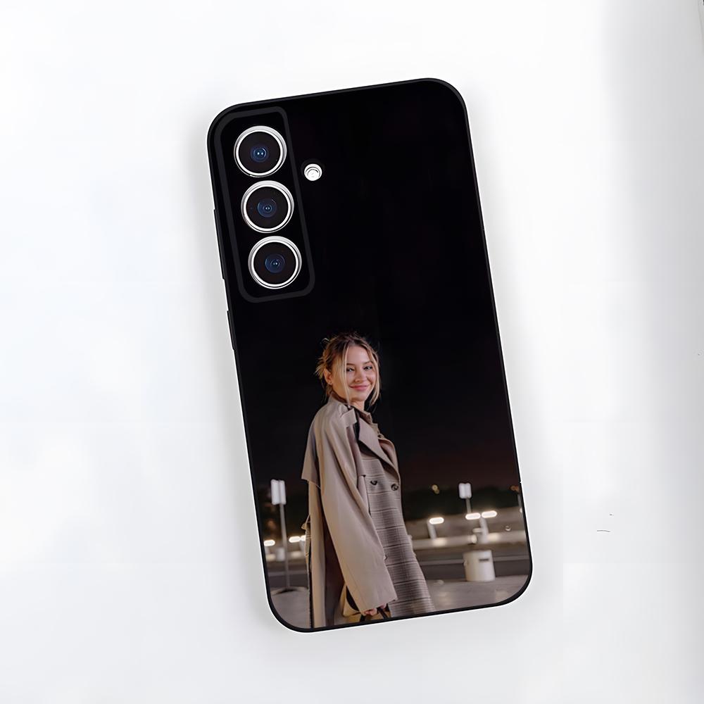 

Actor M-Madelyn C-Cline Phone Case For Samsung S26 S25 Plus S20 S20 Plus S22 Ultra S23 FE S21 Plus S21 Ultra Soft Cover Samsung S24 Plus