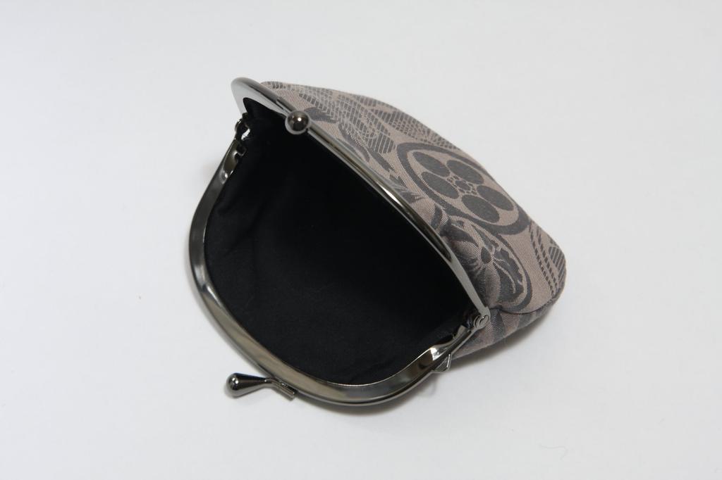 Hasegawa Familienwappen Muster Verschluss Handgefertigt von Kyoto Made in Grün Geldbörse, Kunsthandwerker, Japan,