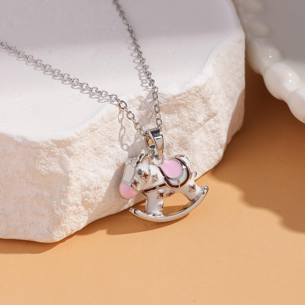 Women's Silver Titanium Steel Necklace with Micro-Inlaid Zircon - Elegant, Durable Clavicle Chain Jewelry