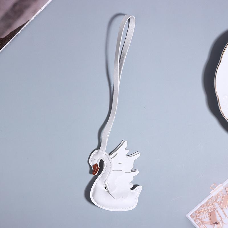Handmade PU Leather Black White Swan Couple Keychain Cute Bag Charm Pendant Decoration Gift for Lover