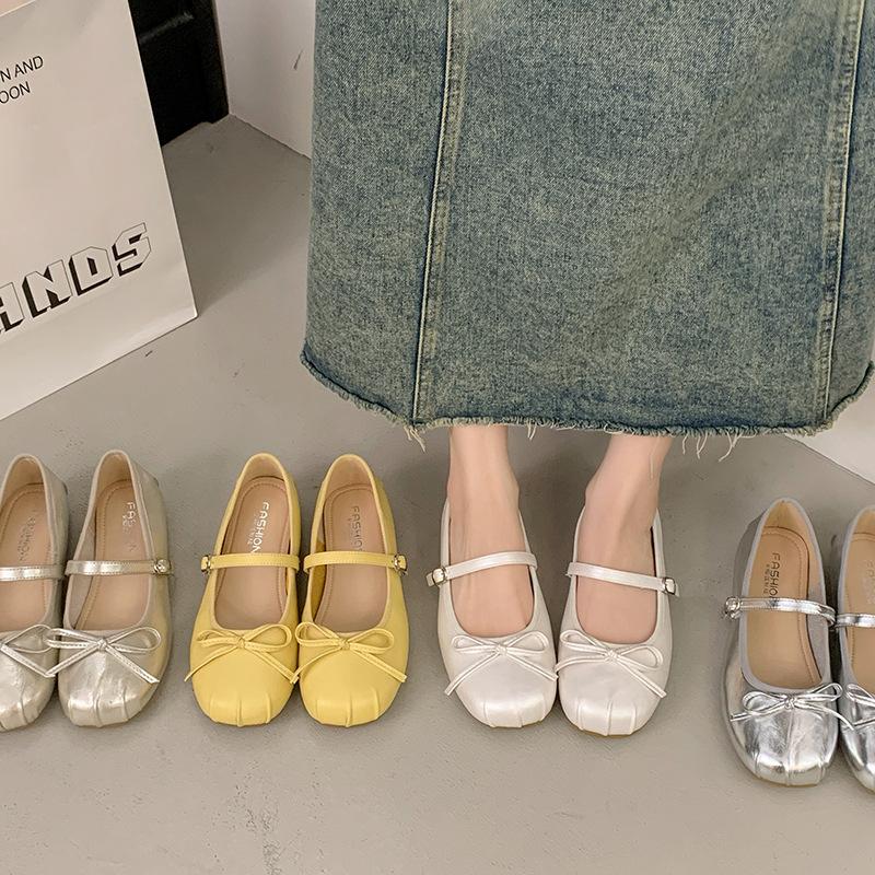 Ballet Style Flats Women's Summer 2025 New French Silver One-word Buckle Mary Jane Shoes with Skirt Single Shoes