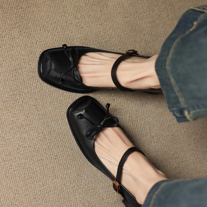 Fashion Butterfly-knot Elegant Shallow Mouth Women Pumps 2025 Mary Jane Fashion Square Toe Metal Buckle Thick Heel Dress Ladies Footwear