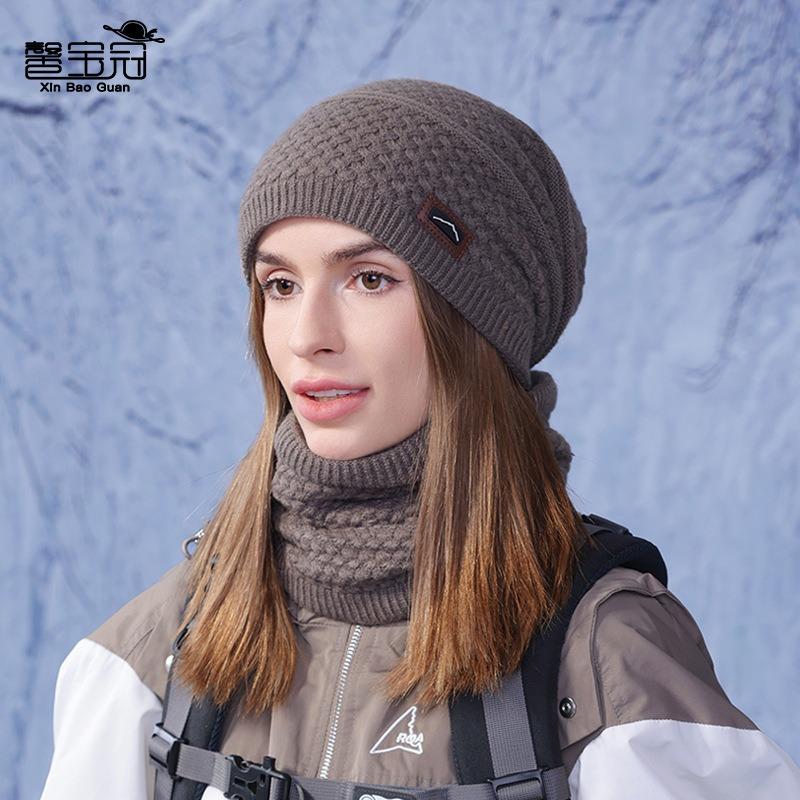 Winter hat, scarf, two-piece set, women's outdoor velvet warm ear protector, pullover hat, knitted wool hat