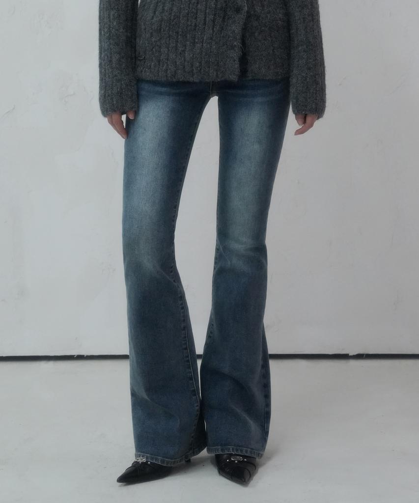 VIVACIOUS Noel Bootscut Denim Pants Light Blue