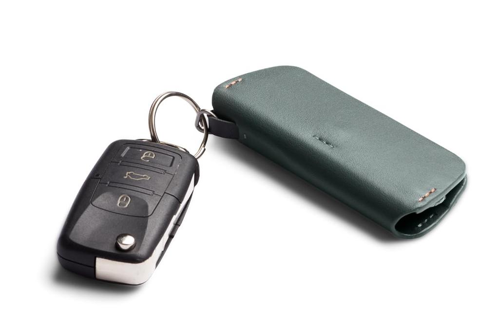 Bellroy Key Cover Plus Third Edition Leather Key Case Holds Keys Everglade – 4-8 -