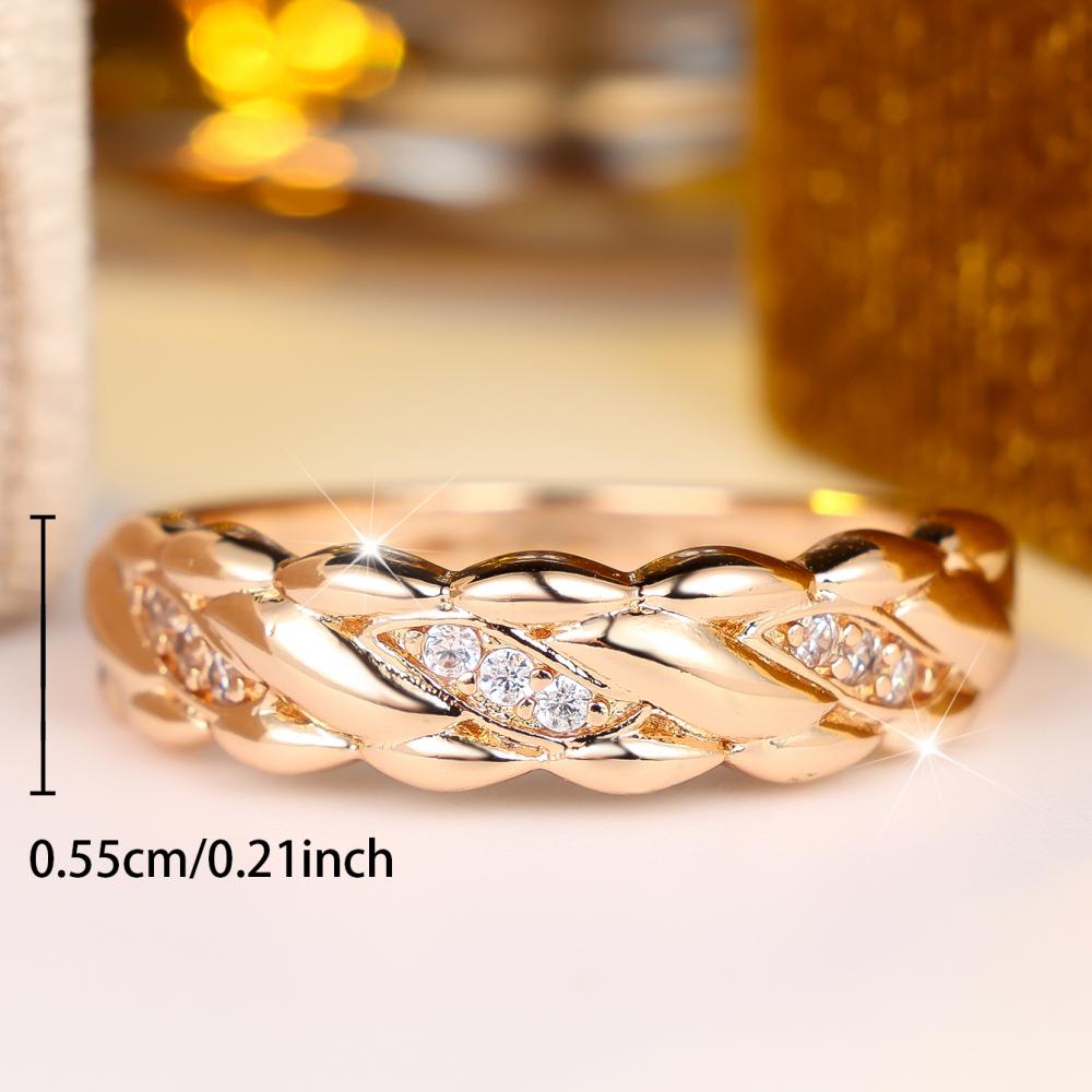 Elegant Braided Leaf Ring with Pave Zircon Accents In Gold Color for Women Daily Wear