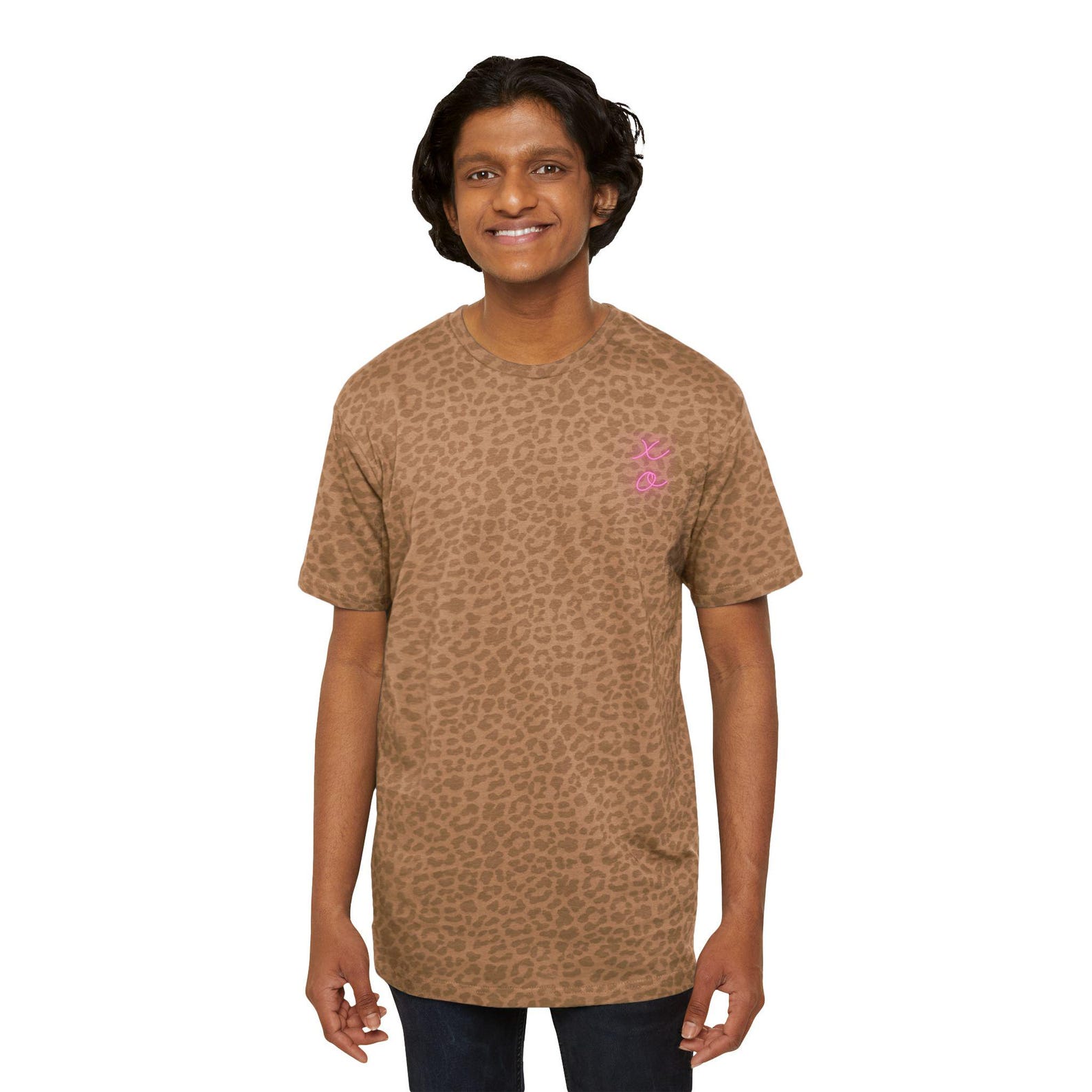 Animal Print Men s T-shirt: Exotic Leopard Design XL