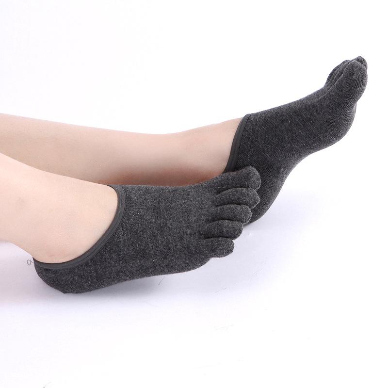 

Новые летние мужские носки с пятью пальцами, хлопковые модные носки, невидимые, нескользящие, дышащие, противоскользящие, 5 пар EUR38-45 темно серый