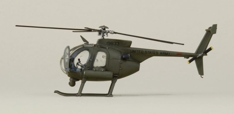 Platts Italeri American Night Fox Aeronave de Operação Noturna Modelo de Plástico IT0017 1/72 AH-6 (Helicóptero)