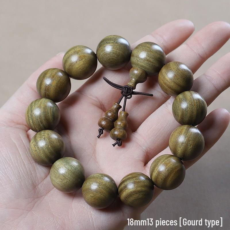 Argentina Green Sandalwood Beaded Bracelet: 8mm Buddhist Rosary for Men & Women