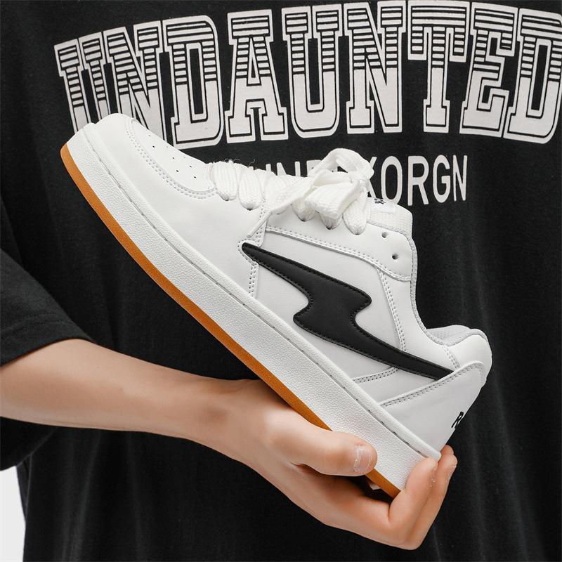 Men and Women Versatile Couple Bread Shoes Fashion Hong Kong Style Han Su Ins Little White Shoes Niche Retro Student Casual Board Shoes