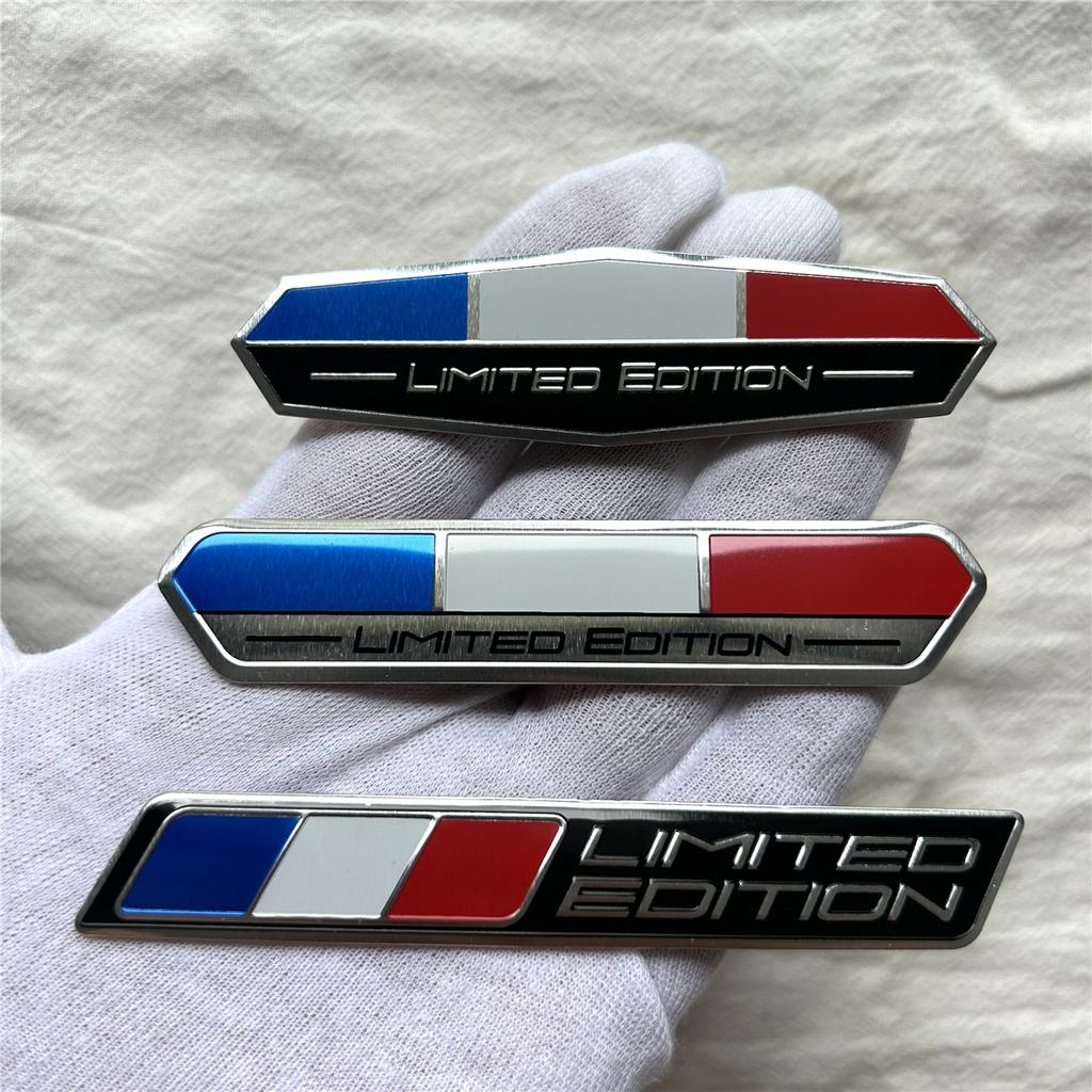 Limitierte Edition Französische Nationalflagge Aluminium Klebeemblem Heckklappenabzeichen Kotflügelaufkleber Karosserieaufkleber Autoemblem