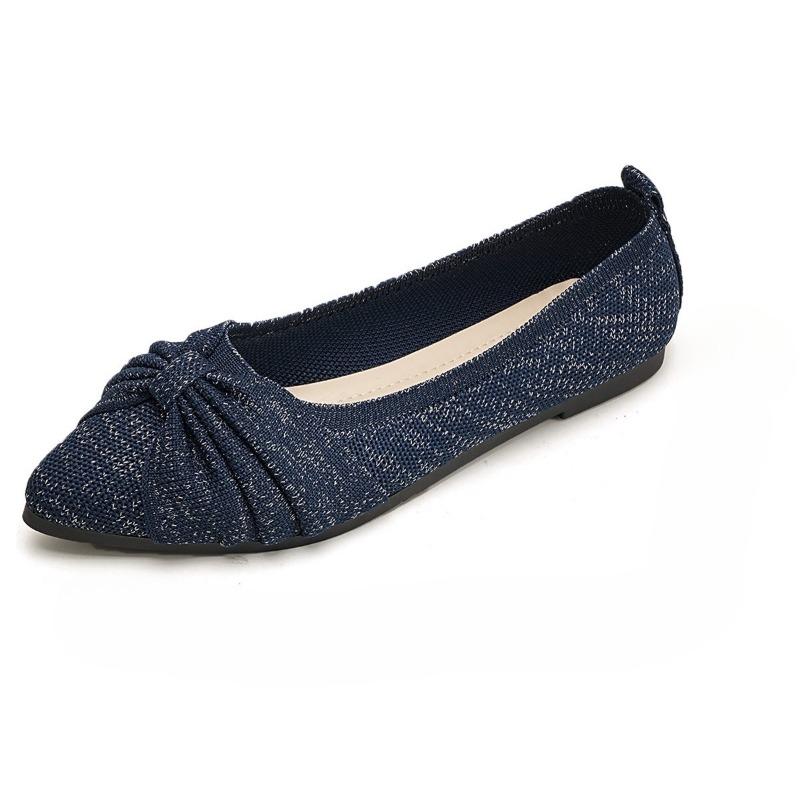 Large-sized Fly-knit Breathable Flat Single Shoes for Women with A Shallow Toe for Lazy Women