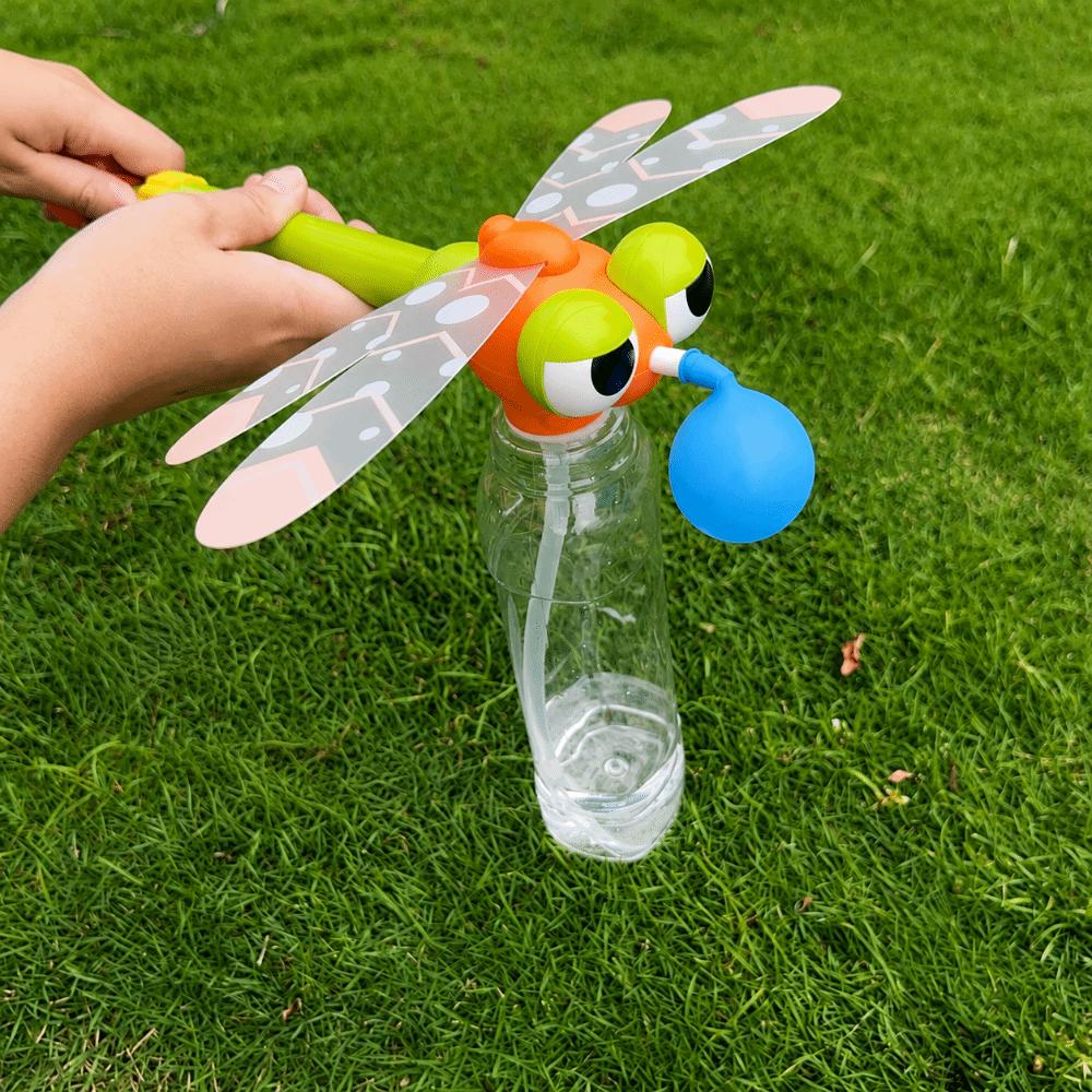 Quick Fill Water Blaster Toy Dragonfly Design Water Spraying Toy Balloon Water Blaster  Outdoor