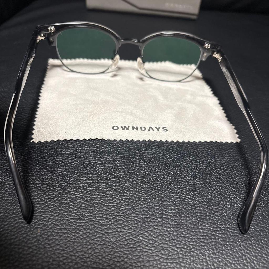 Used OWNDAYS John Dillinger flip-up type with dimming lens gray