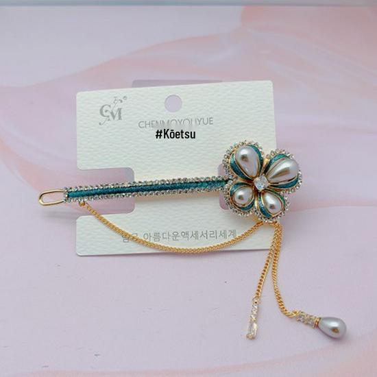 Chenmoyou Fresh Sweet Butterfly Four-Leaf Clover Tassel Frog Button Clip