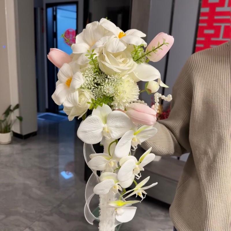 Mori-Style Garden Wedding Photography with French, Korean, and Waterfall Elements