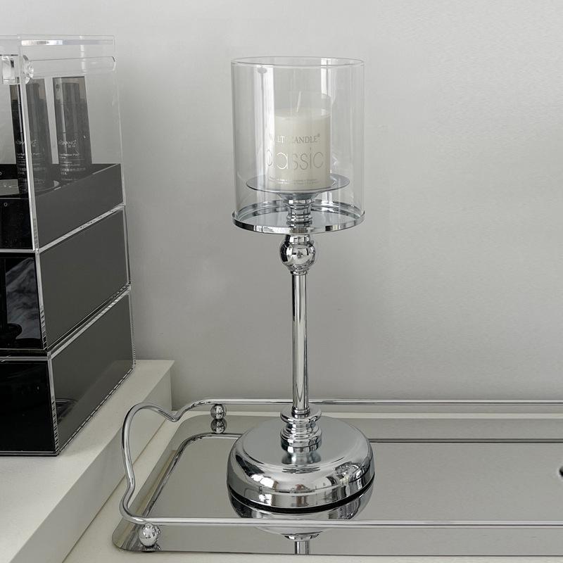Retro Scented Candle Centerpiece: Romantic Candlelight Dinner Ornament & Candlestick Holder