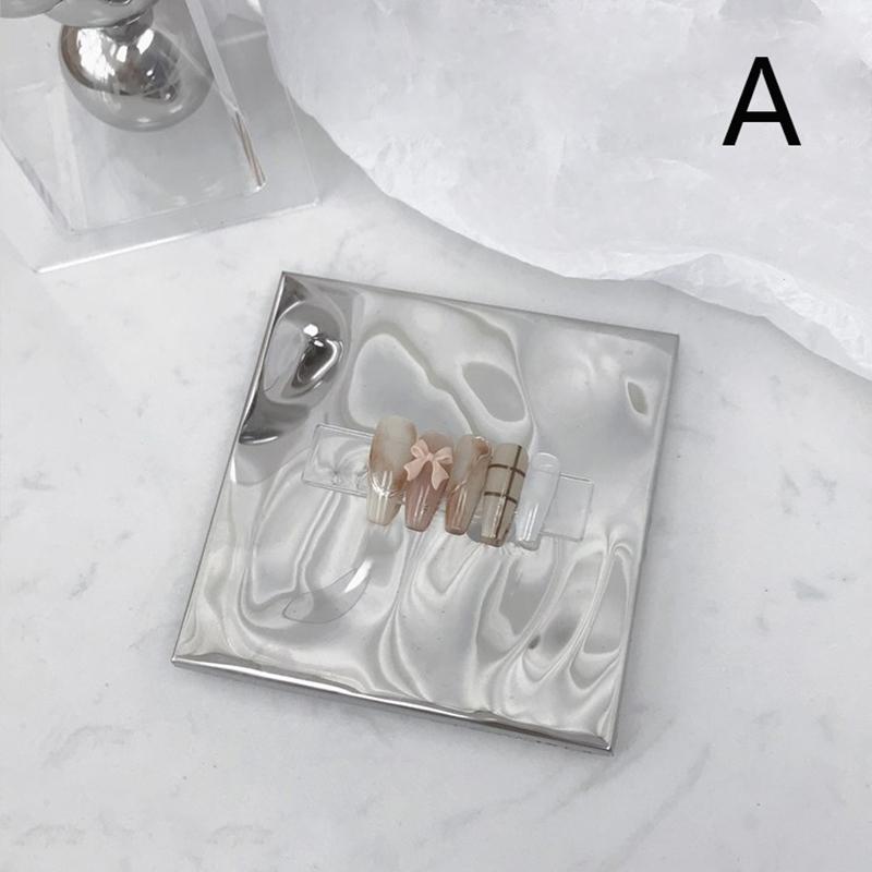 

1 шт. Дисплей для нейл-арта Неправильные водные ряби Покрытие Модель руки для съемки Украшение Ювелирный салон Маникюрный инструмент