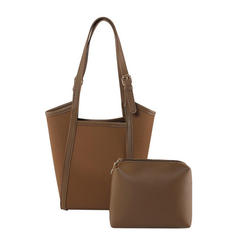 Fashionable Minimalist Women's Tote Bag 2024 Large Capacity Everyday Purse Options