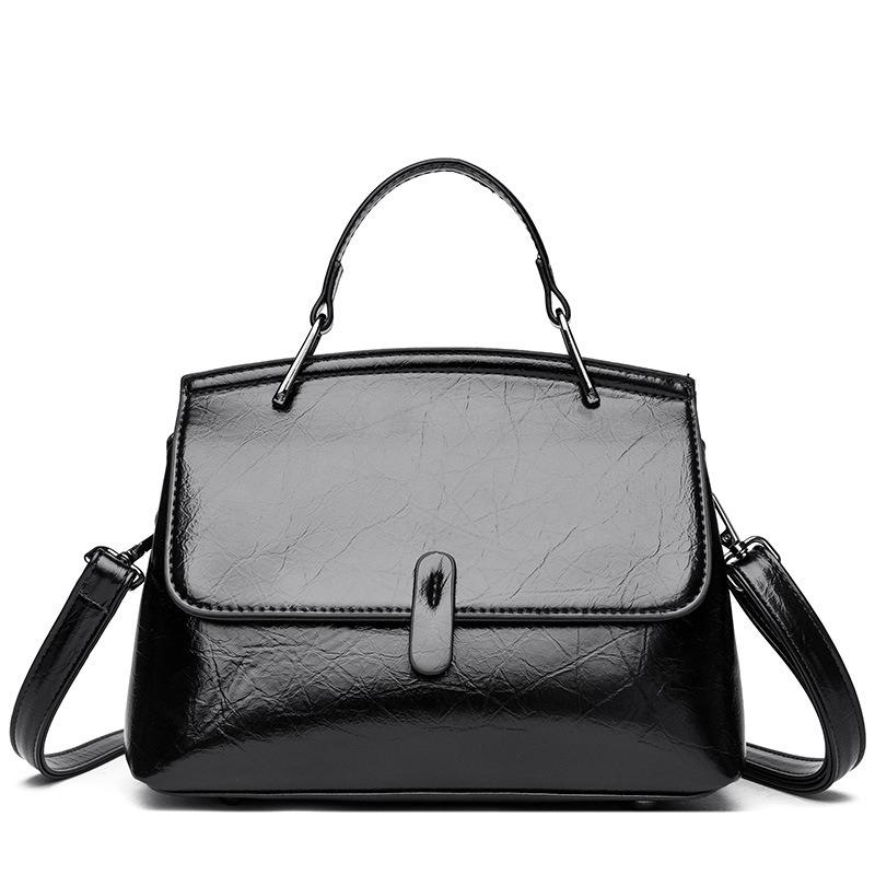 

Autumn and Winter New Women s Bags, Oil Wax Leather Retro Fashion. чёрный