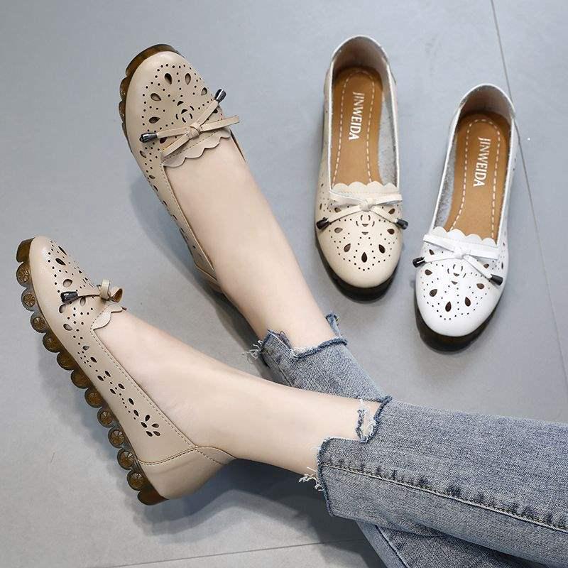 Damen Atmungsaktive Weiche Leder Slipper - Hohles Design, Rutschfest, Weiche Sohle Lässige Mama-Schuhe