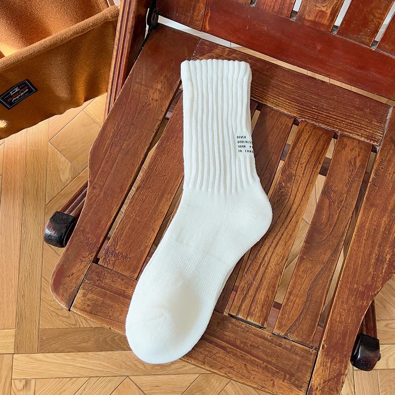 Men's Autumn and Winter Trends Add Velvet and Thick Warm Solid Color Tube Cotton Socks