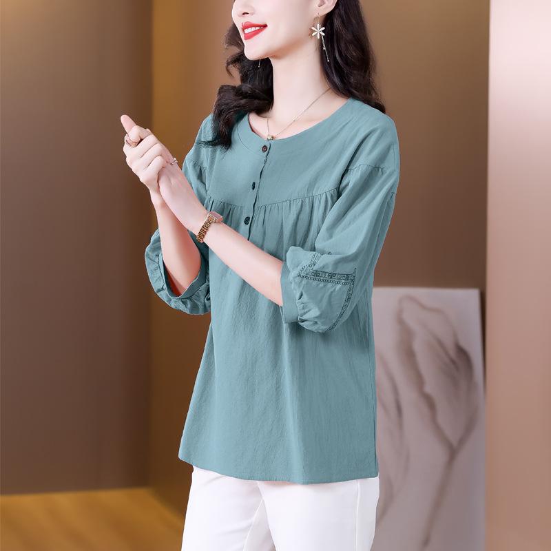 Summer New Five-point Short-sleeved Shirt Loose Embroidery and Thin Middle-aged Mother Casual Pullover Shirt