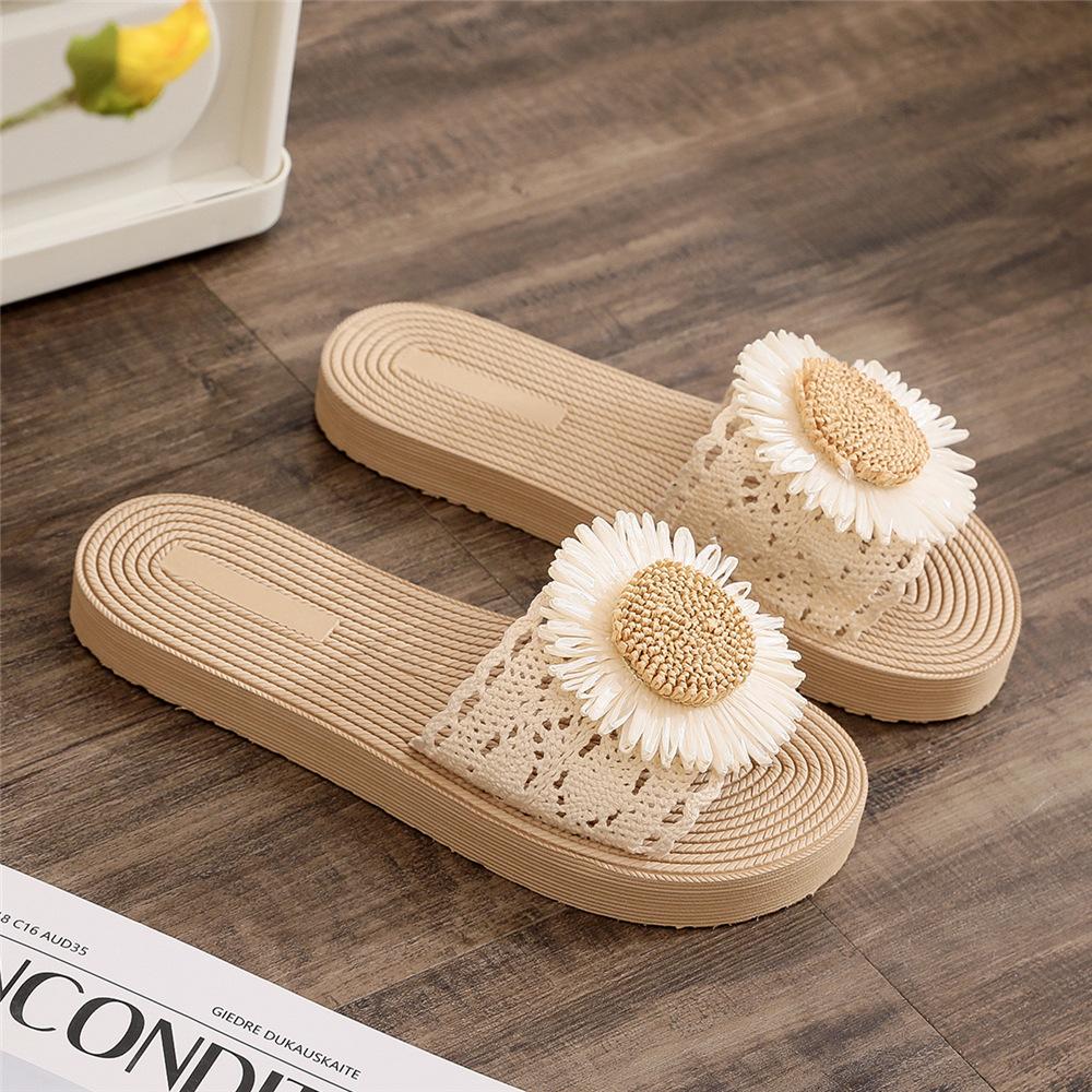 Ethnic Style Imitation Straw Weaving Travel Hemp Bottom Women's Sandals Trendy Outer Wear Flip-flops Fashion Beach Flowers Pinch Feet Women's Slippers