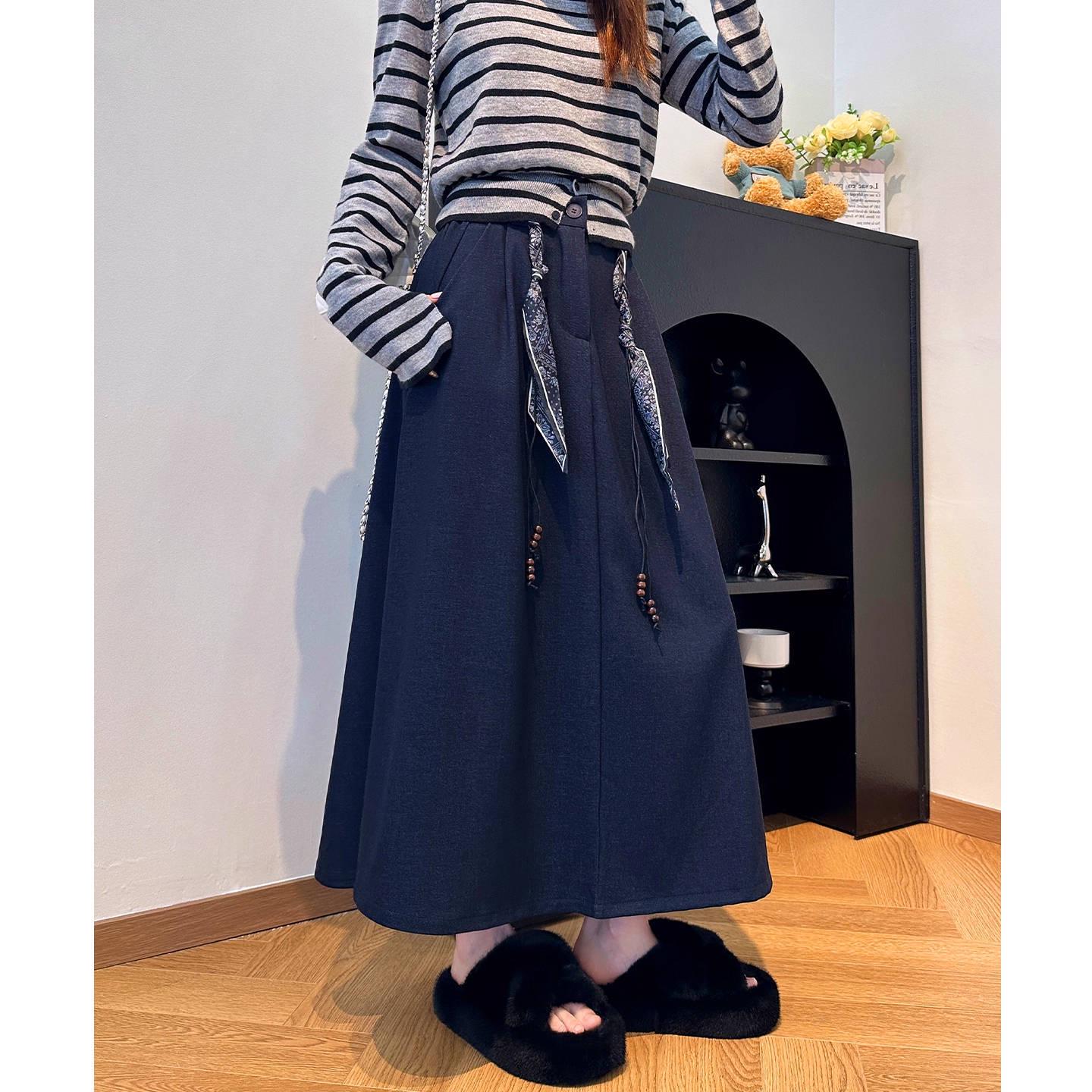 Women s High Waist A-line Dark Blue Long Skirt - Autumn/Winter 2025 Collection S темно-синий