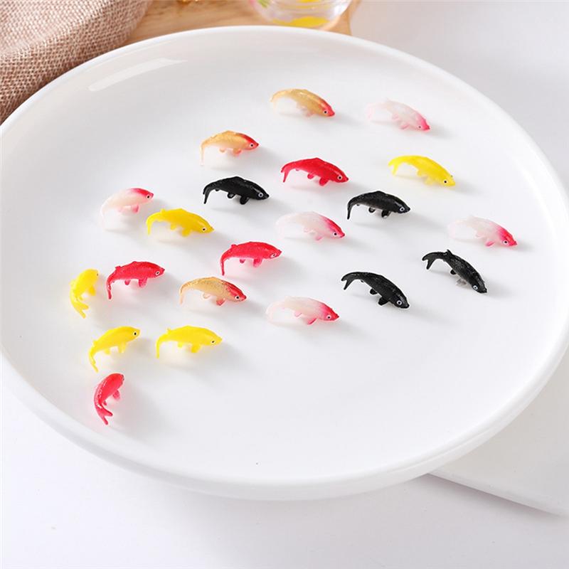 50-Piece Mini Carp Ornaments Suitable For DIY Fish Tank Decoration Gifts Suitable For DIY Fish Tank Garden Display